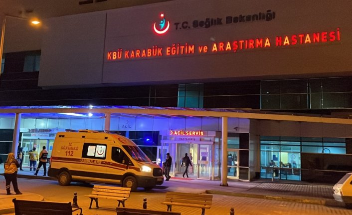 Karabük'te çıkan bıçaklı kavgada 1 kişi ağır yaralandı