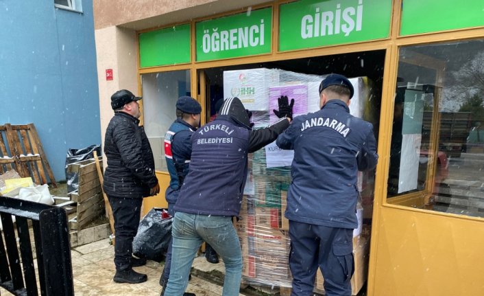 Sinop'tan deprem bölgesine insani yardım malzemesi gönderildi