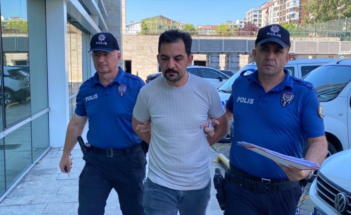 Samsun'da kavga sırasında bekçinin belindeki silahı alan kişi yakalandı