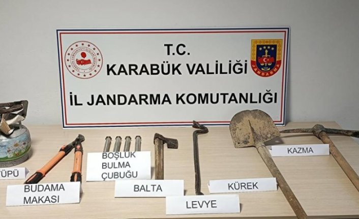 Karabük'te kaçak kazı yapan 5 kişi suçüstü yakalandı