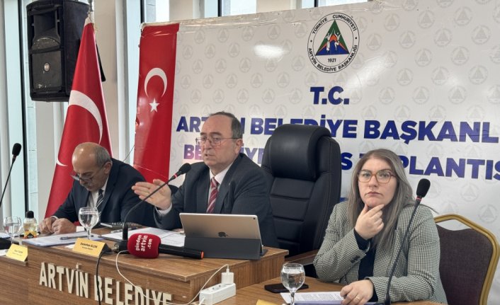 Artvin'de toplu taşıma ve öğrenci servis ücretlerine zam yapıldı