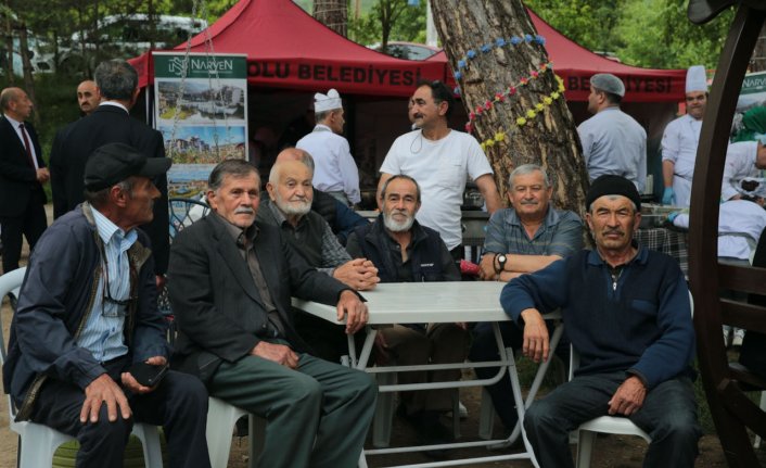 Bolu'da turizm temsilcileri Türk mutfağı etkinliğinde köylü kadınlara misafir oldu