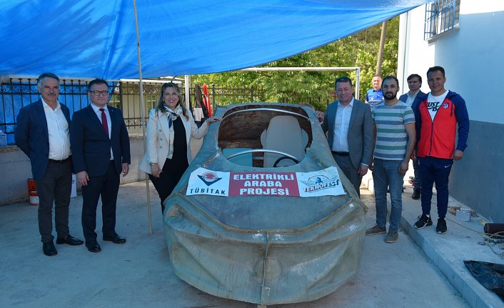 CHP Giresun Milletvekili Gezmiş, rafting finallerinde başarılı olan öğrencileri ziyaret etti