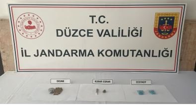 Düzce'de uyuşturucu operasyonlarında 22 kişi yakalandı