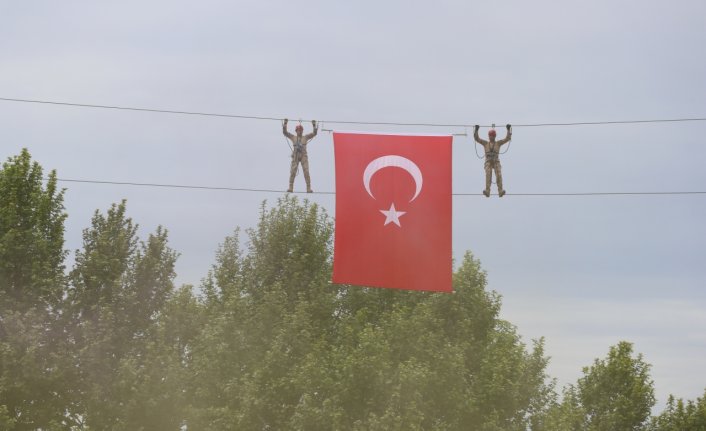 Karabük'te eğitimlerini tamamlayan uzman erbaşlar mezun oldu