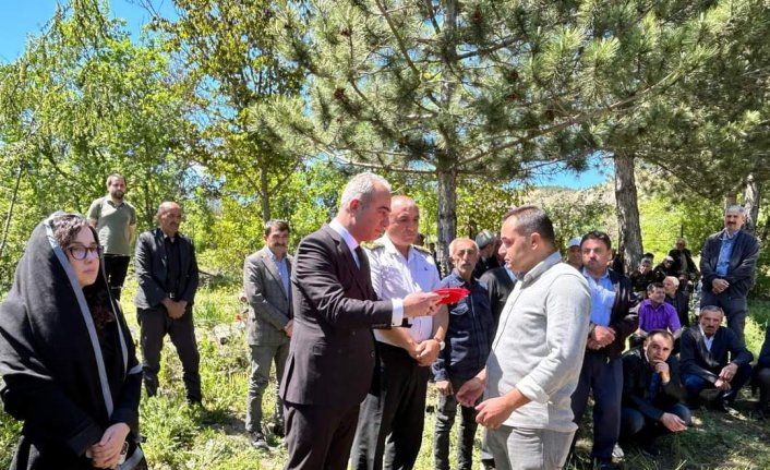 Kıbrıs gazisi Mustafa Akbaş son yolculuğuna uğurlandı