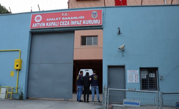 Mersin'de 6 yıl önce işlenen cinayetin firari hükümlüsü Artvin'de yakalandı