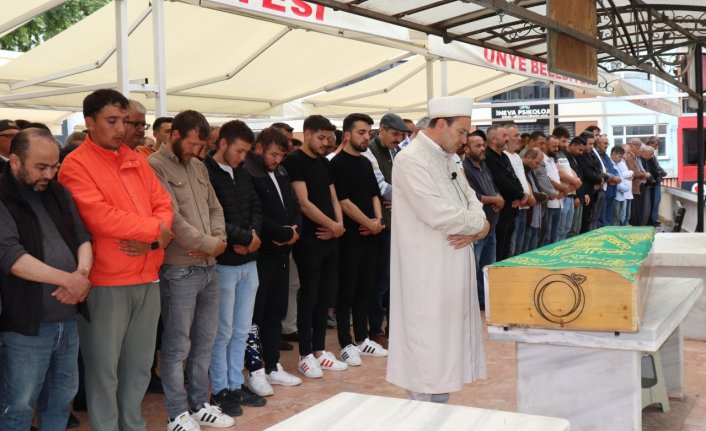 Ordu'da ırmakta boğulan kişinin cenazesi toprağa verildi