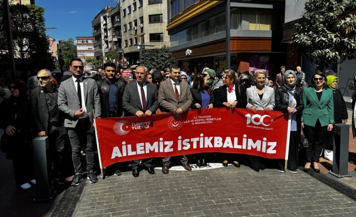 Trabzon'da “Ailemiz İstikbalimiz“ yürüyüşü gerçekleştirildi