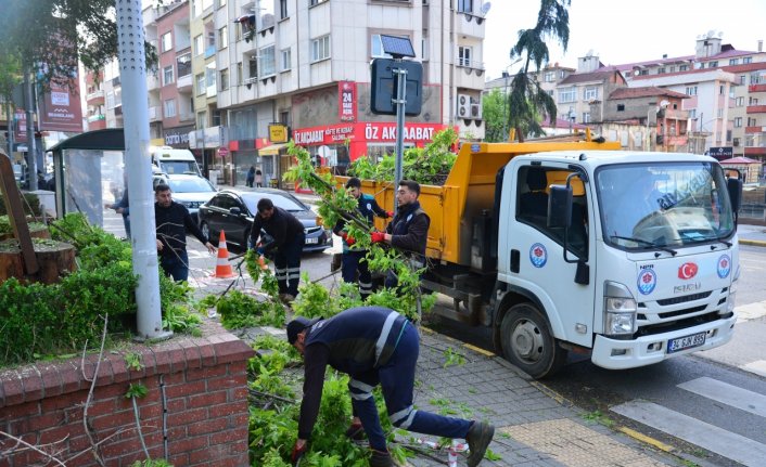 Trabzon'da fırtına nedeniyle 35 olay meydana geldi