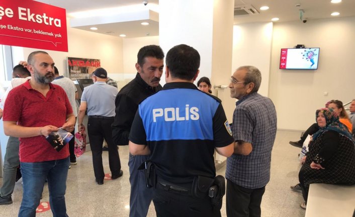 Amasya'da polis Kurban Bayramı öncesi vatandaşları dolandırıcılığa karşı uyardı