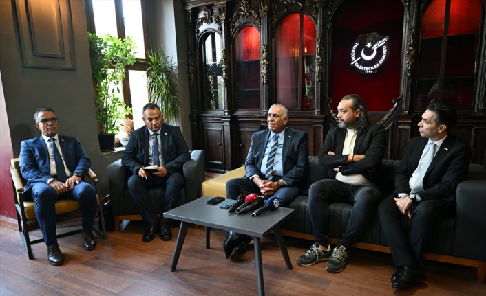 KKTC Milli Eğitim Bakanı Çavuşoğlu, Trabzon'da gazetecilerle bir araya geldi