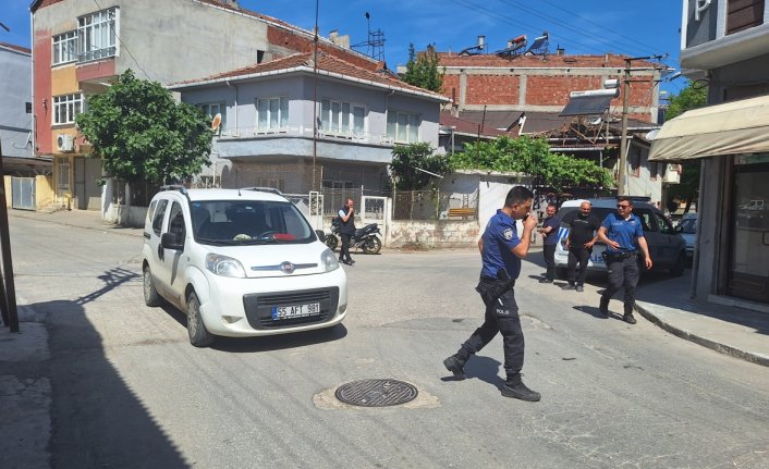 Samsun'da hafif ticari araca çarpan motosiklet sürücüsü yaralandı