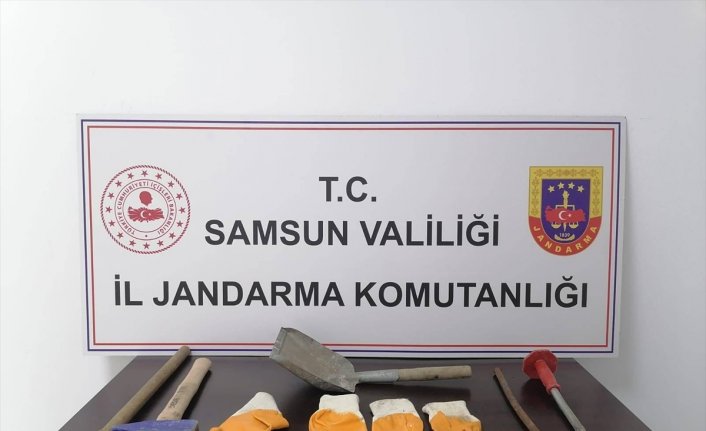 Samsun'da kaçak kazı yapan 5 kişi suçüstü yakalandı