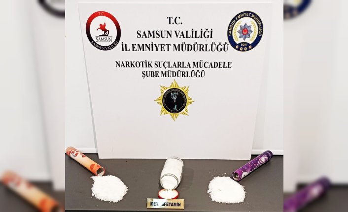 Samsun'da konfetiye gizlenmiş sentetik uyuşturucu ele geçirildi