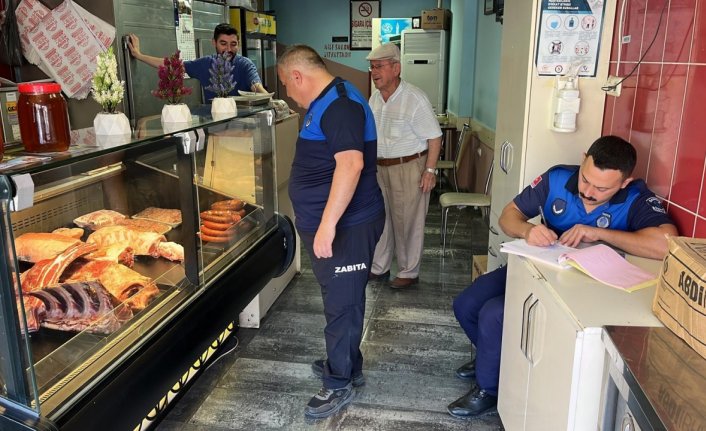 Tekkeköy'de Kurban Bayramı öncesi kasaplarda denetim yapıldı