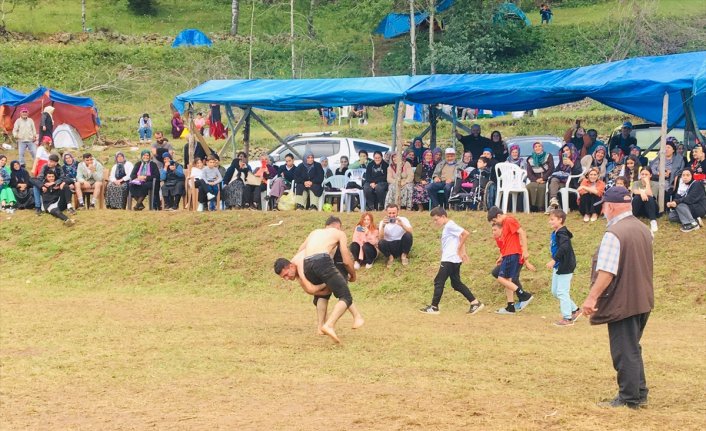 Artvin'de 22. Çamlıbel Yayla Festivali düzenlendi