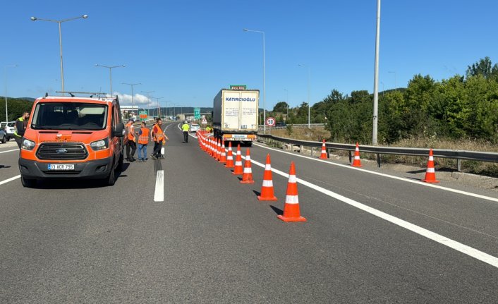 Bolu Dağı geçişinin İstanbul istikameti trafiğe kapatıldı