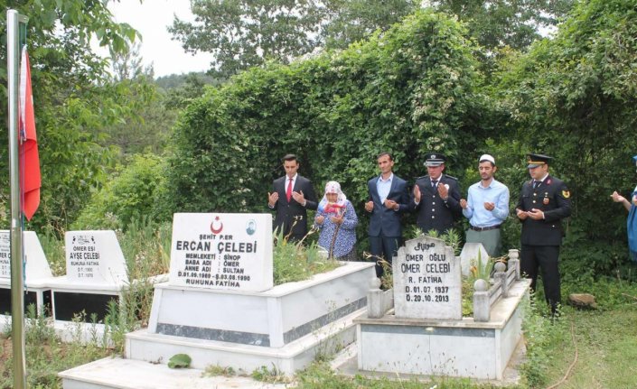 Dikmen'de “15 Temmuz“ dolayısıyla şehitlik ziyareti yapıldı