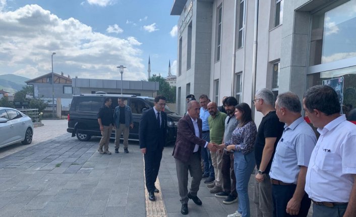 Elazığ'a atanan Tokat Valisi Hatipoğlu, Almus Kaymakamı Çömen'i ziyaret etti