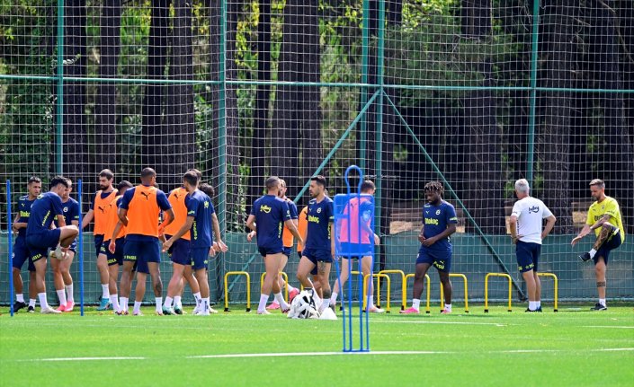 Fenerbahçe, Lugano maçının hazırlıklarını sürdürdü