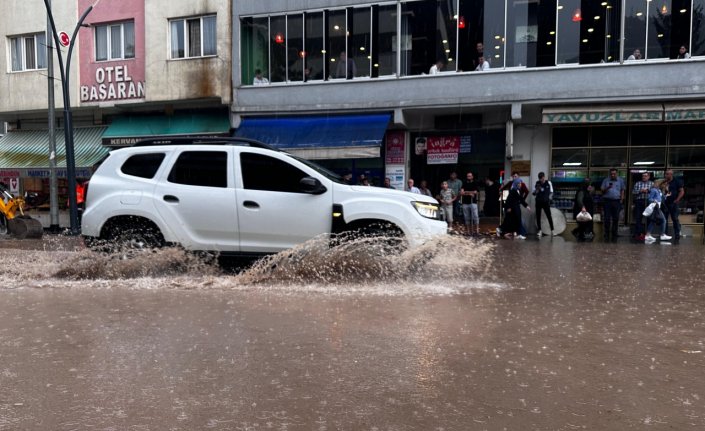 Giresun'da sağanak hasara neden oldu