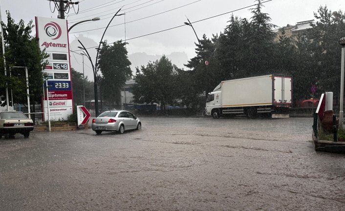 Güresun'da yağış etkili oldu