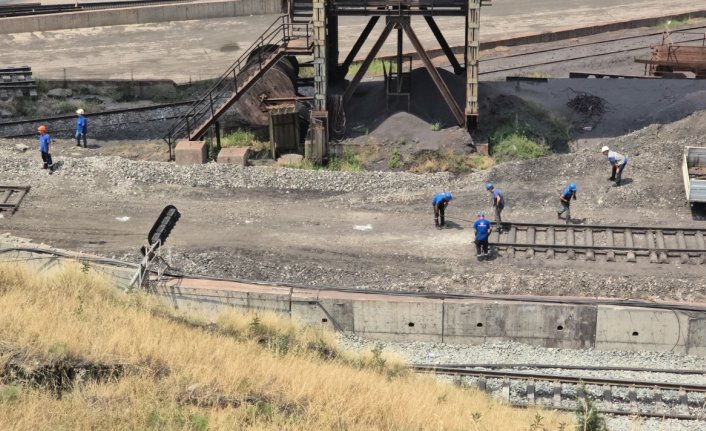 Karabük'te bir bölümü çöken kara yolunda çalışma başlatıldı