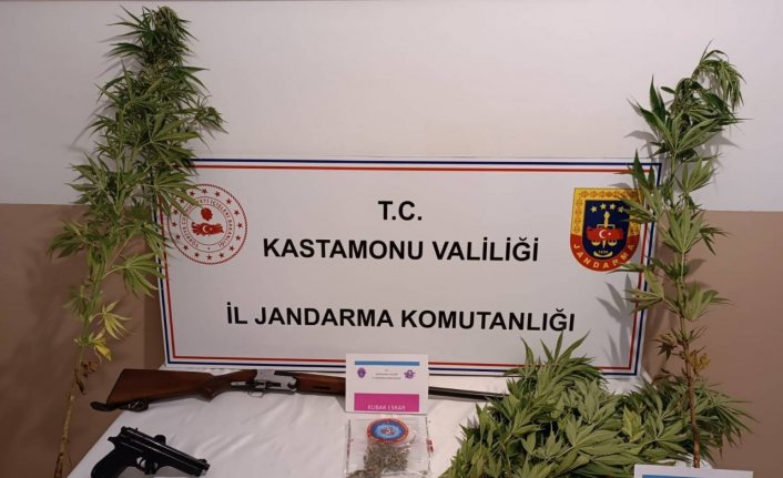 Kastamonu'da uyuşturucu operasyonlarında 4 şüpheli yakalandı