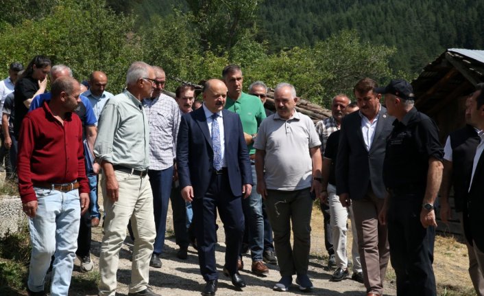 Kastamonu'da yangınların önüne geçmek amacıyla köylerde eğitimler sürüyor