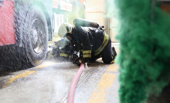 Safranbolu'da stajyer itfaiyecilere yönelik yangın tatbikatı yapıldı