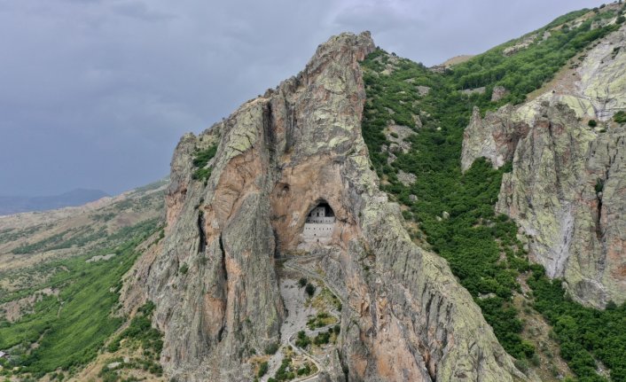 Şebinkarahisar'ın kültürel varlıkları geçmiş medeniyetlerin izlerini taşıyor