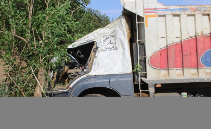 Tokat'ta trafik kazasında 2 kişi yaralandı