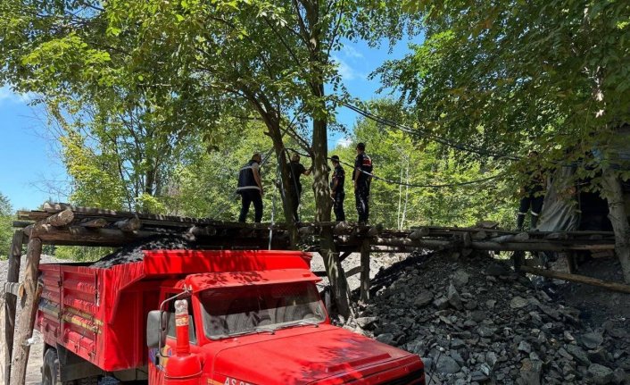 Zonguldak'ta ruhsatsız işletilen 4 maden ocağı kapatıldı