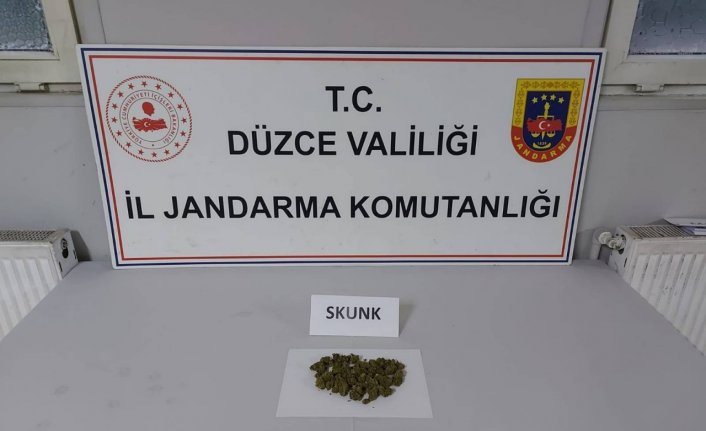 Düzce'de uyuşturucu ve kaçakçılık operasyonları devam ediyor