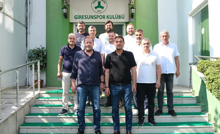 Giresun Belediye Başkanı Köse, Giresunspor'u ziyaret etti