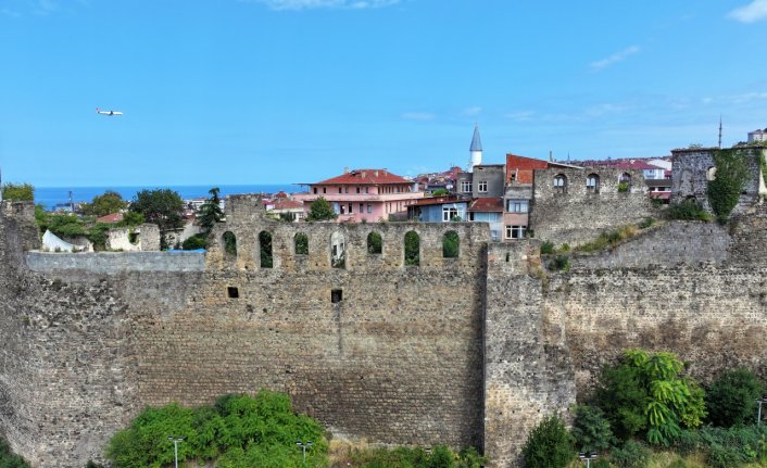 İçkale kazısında 4 büyük medeniyetin izleri gün yüzüne çıkarılıyor