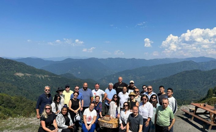 İstanbul'da görev yapan başkonsoloslar Karadeniz gezisinde bir araya geldi