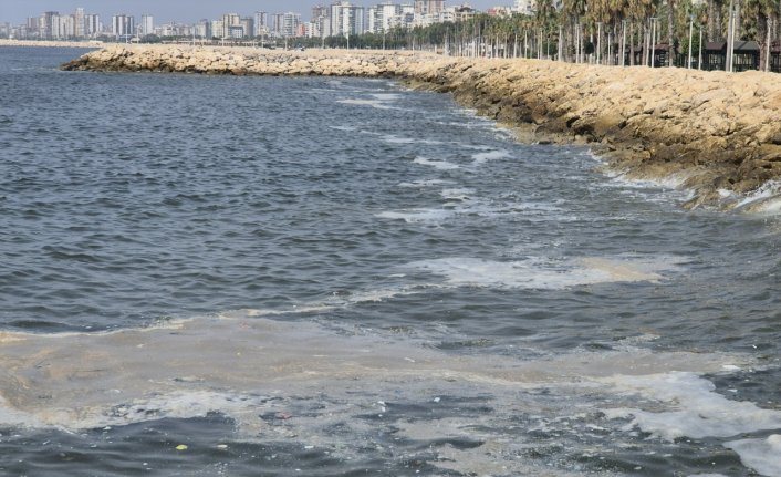 Mersin Körfezi'ndeki köpüklenme için “müsilajdan beter“ yorumu