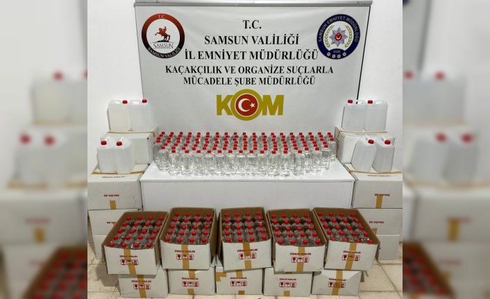 Samsun'da bir araçta 700 litre etil alkol ele geçirildi