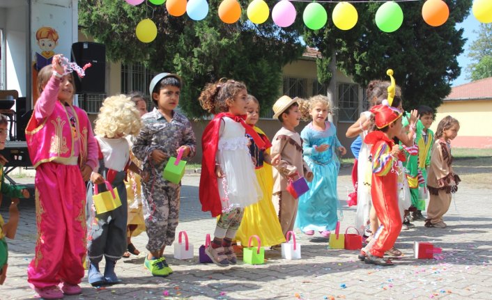 Samsun'da mevsimlik tarım işçilerinin çocuklarına yönelik eğitim programı tamamlandı