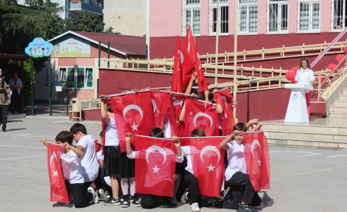 Bafra'da İlköğretim Haftası törenle kutlandı