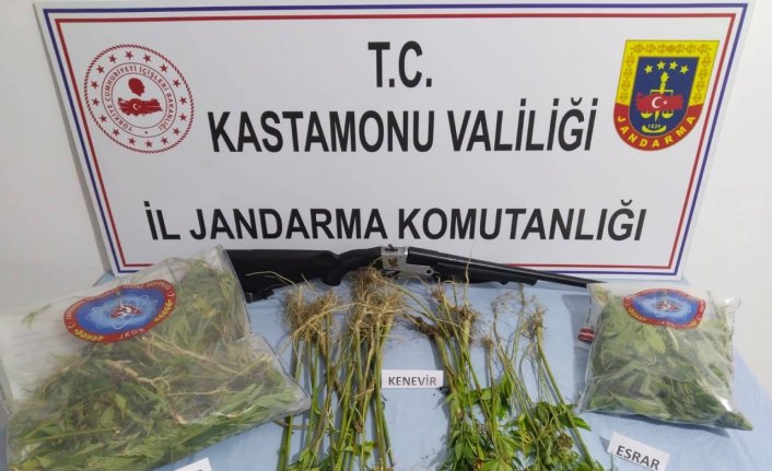 Kastamonu'da uyuşturucu operasyonlarında yakalanan 6 kişiden 2'si tutuklandı