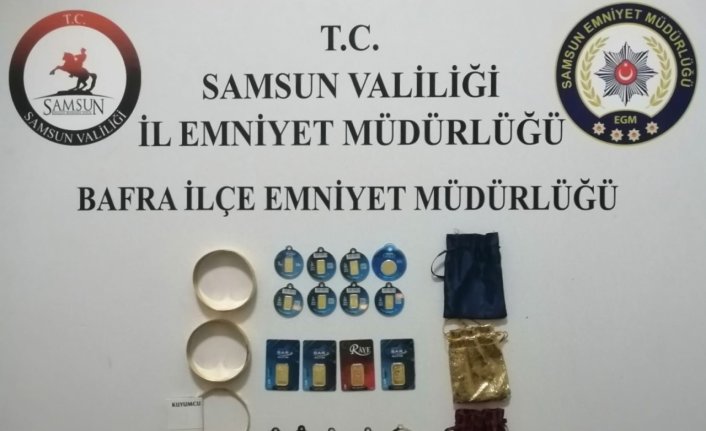 Samsun'da apartmanın bacasına saklanan altınları çalan zanlı yakalandı