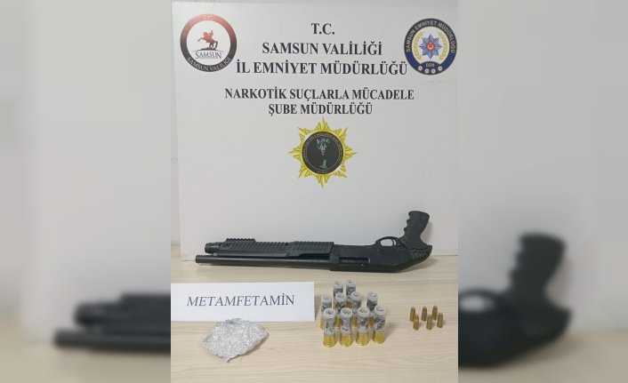 Samsun'da uyuşturucu operasyonunda 2 kişi gözaltına alındı