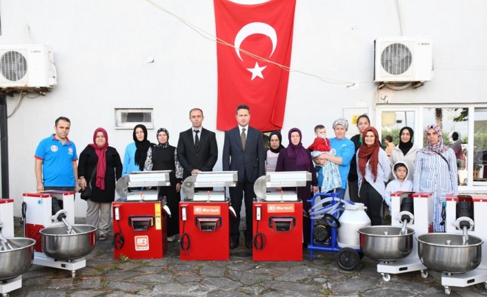 Sinop'ta üreticilere makine desteği sağlandı