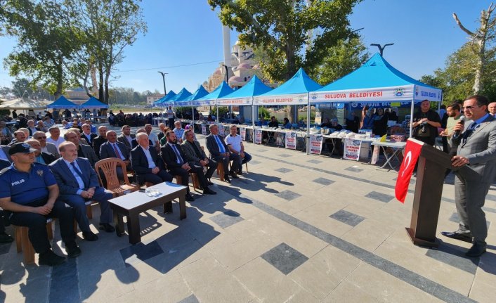 Amasya'da geliri cami yapımında kullanılmak üzere kermes açıldı