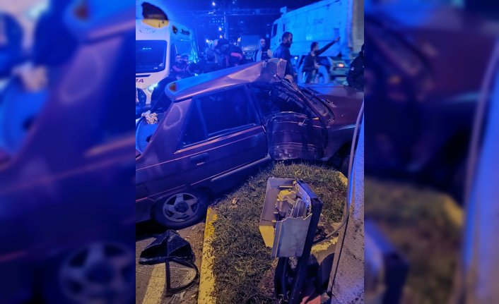 Artvin'deki trafik kazasında 2 kişi yaralandı