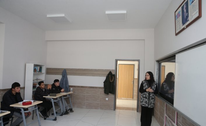 Başçiftlik ilçesindeki tek lisede 18 öğrenci eğitim görüyor