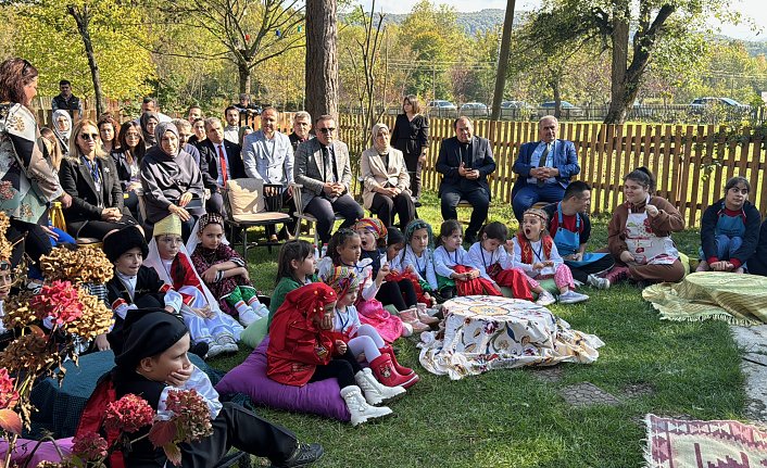 Düzce'de çocuklar kültürel değerleri yaşayarak ve eğlenerek öğreniyor